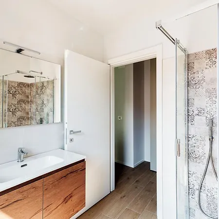 Lago Suites 아파트 *