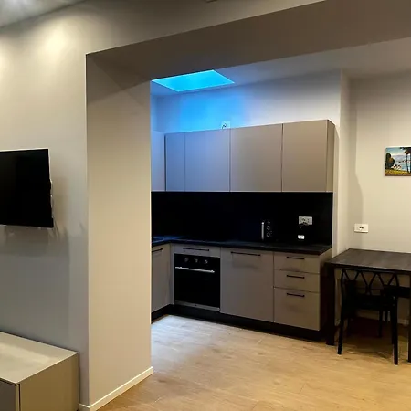 Lago Suites *