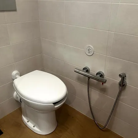 Lago Suites 아파트 코모