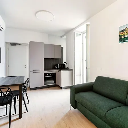 Lago Suites 아파트